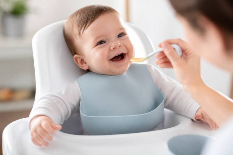 Bavoir premier age : comment choisir le modèle idéal pour bébé Bavoir premier age : comment choisir le modèle idéal pour bébé